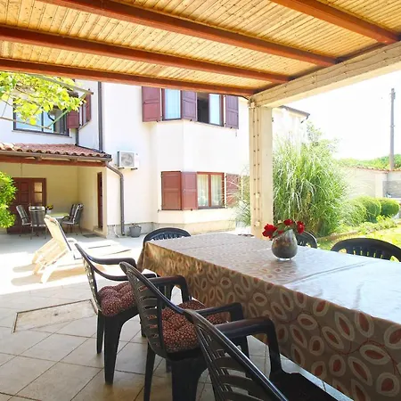 Apartment Surida 1303